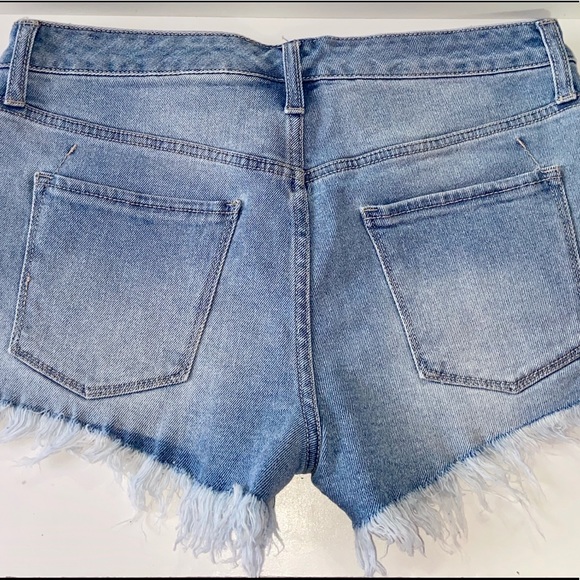 Shorts - Picture 2 of 2